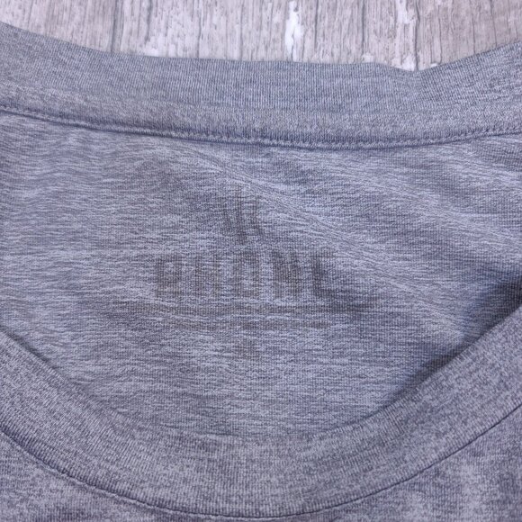 Rhone Reign Shirt Mens XL Gray Performance Athletic Short Sleeve Tee Top - Picture 5 of 7
